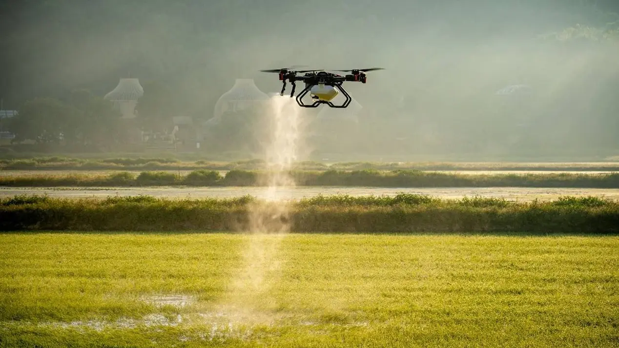 The Advantages of Drone Spraying that are Revolutionising UK Farming